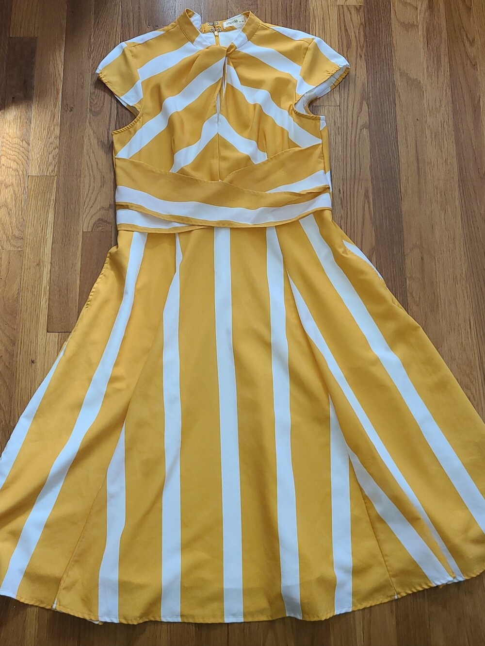Zapelle Yellow & White Chevron Fit-and-Flare Dress Size XL-16
